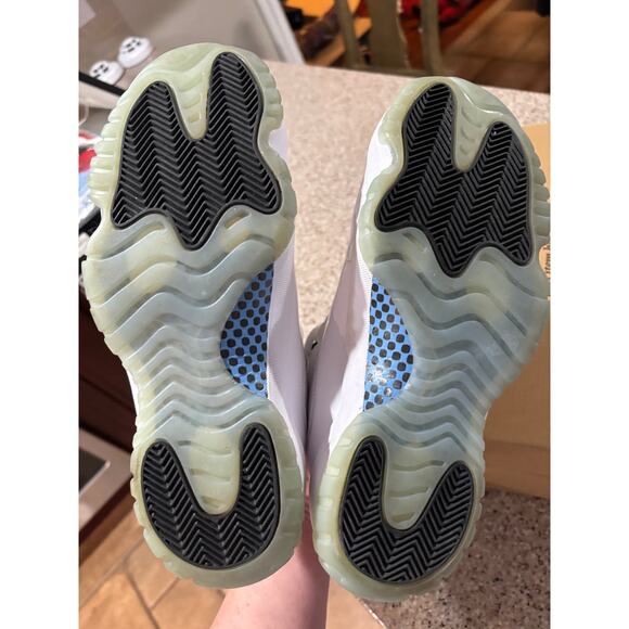 Jordan 11 Legend Blue 9.5M main image 5